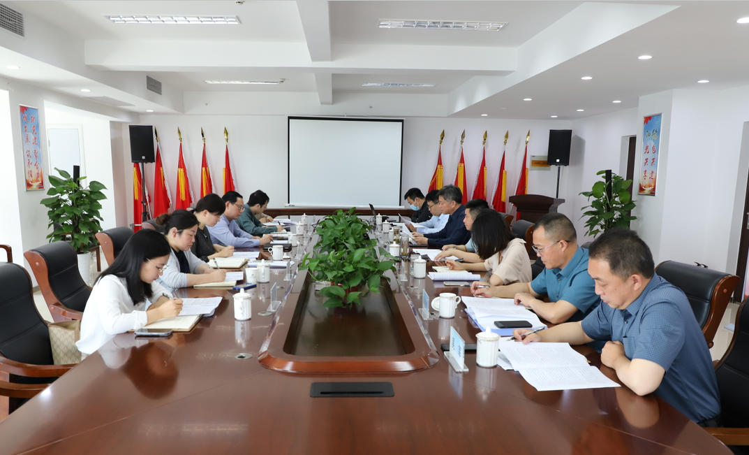 6.8集團(tuán)黨委委員、副總經(jīng)理李益帶隊(duì)調(diào)研綠陽(yáng)集團(tuán).png